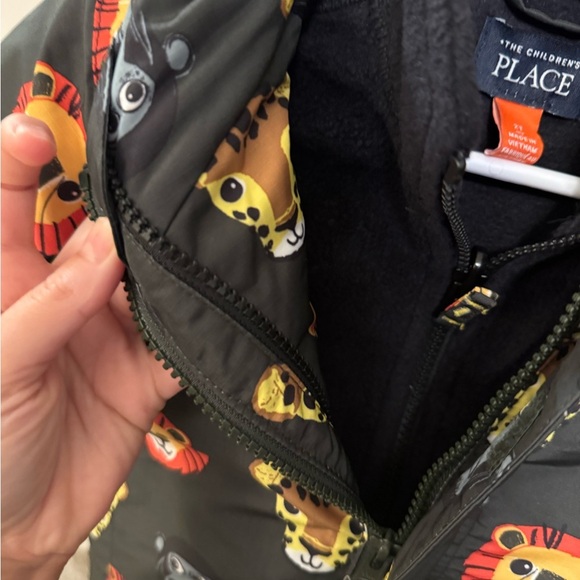 The Children's Place 3-in-1 Animal lPrint Hooded Fleece 2t - Picture 8 of 14